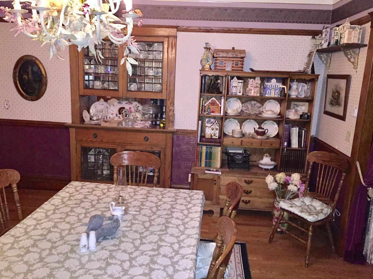 Scarlett House Victorian B & B 제인즈빌 외부 사진